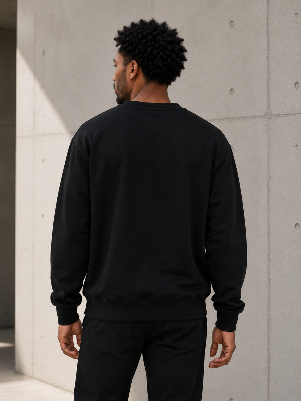 ORVIK Essential Crewneck Sweatshirt – Black