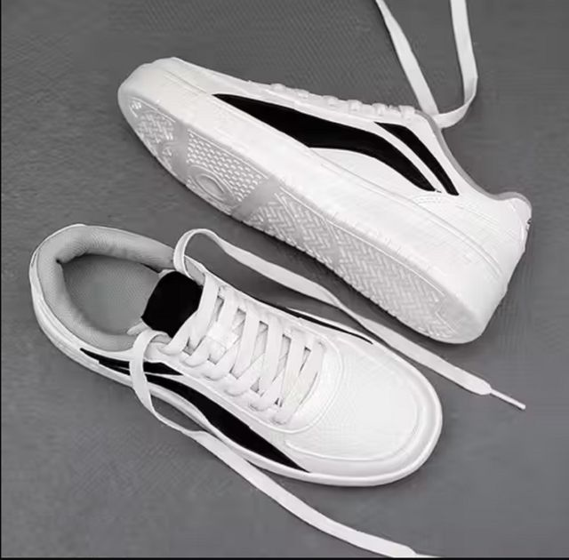Men’s Black Stylish Sports Sneakers – Casual Running & Everyday Shoes